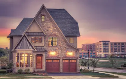 The Estate Home With Regency Park Package